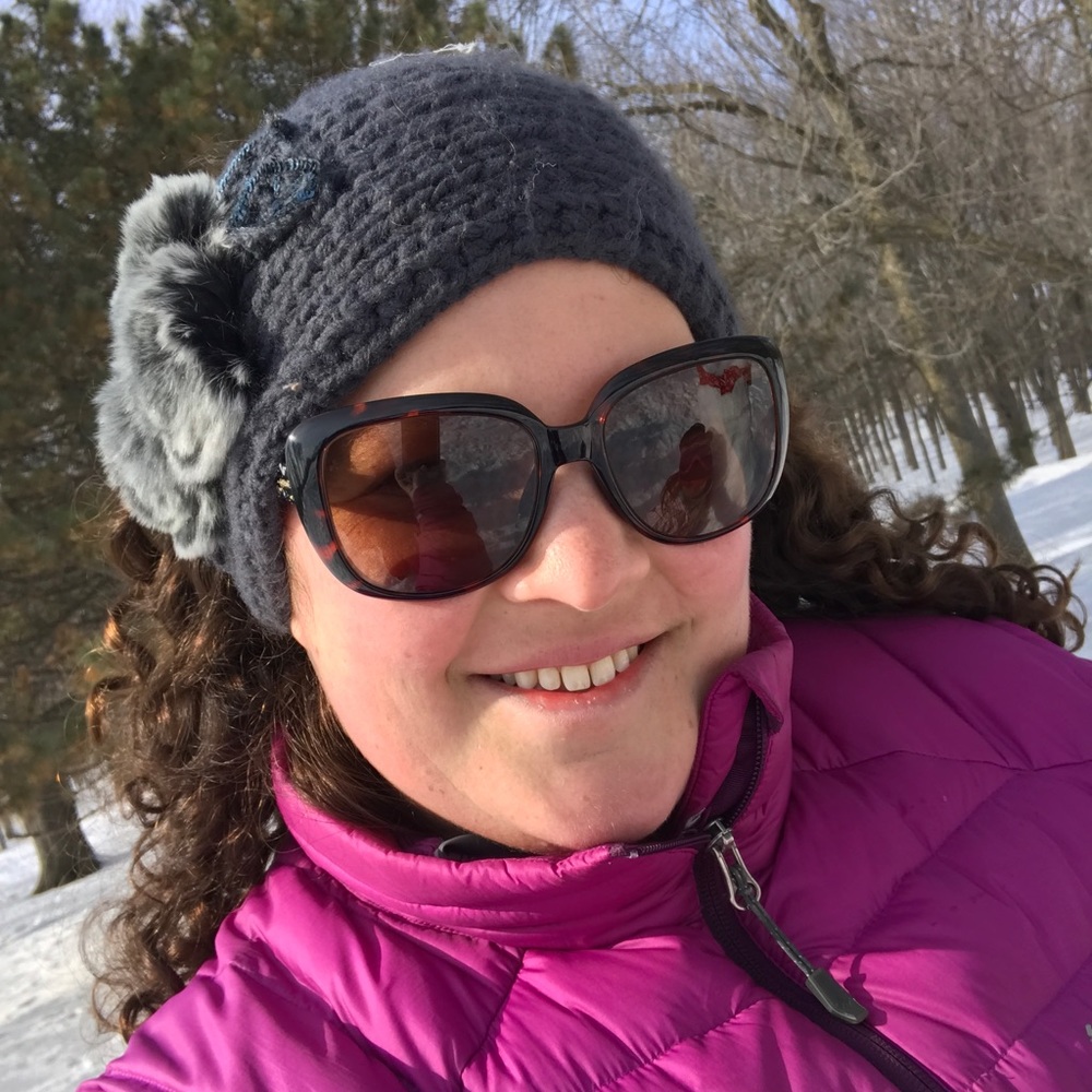 Meet your Posher, Shoshana